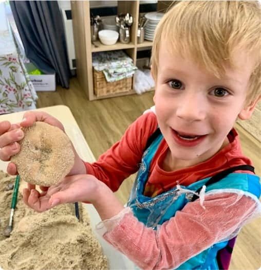 Kid Molding Sand — Early Learning in Highfields, QLD